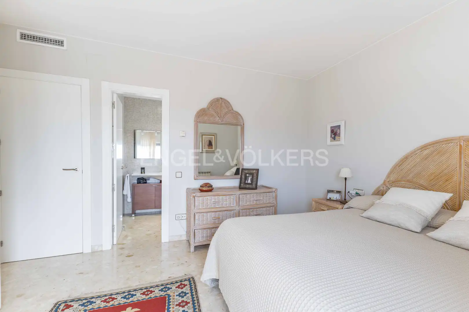 Habitación de Casa o chalet en venta en Creixell con Aire acondicionado, Calefacción y Jardín privado