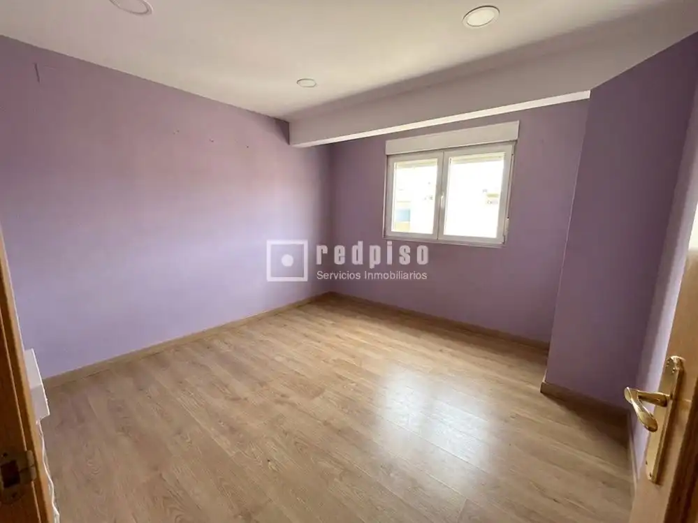 Habitación de Casa o chalet en venta en Madrid con Calefacción, Terraza y Alarma
