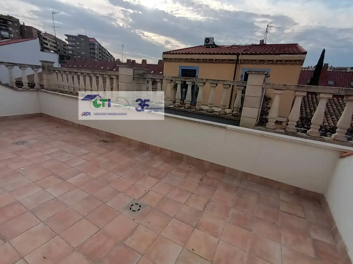 Terraza de Casa o chalet en venta en Zaragoza