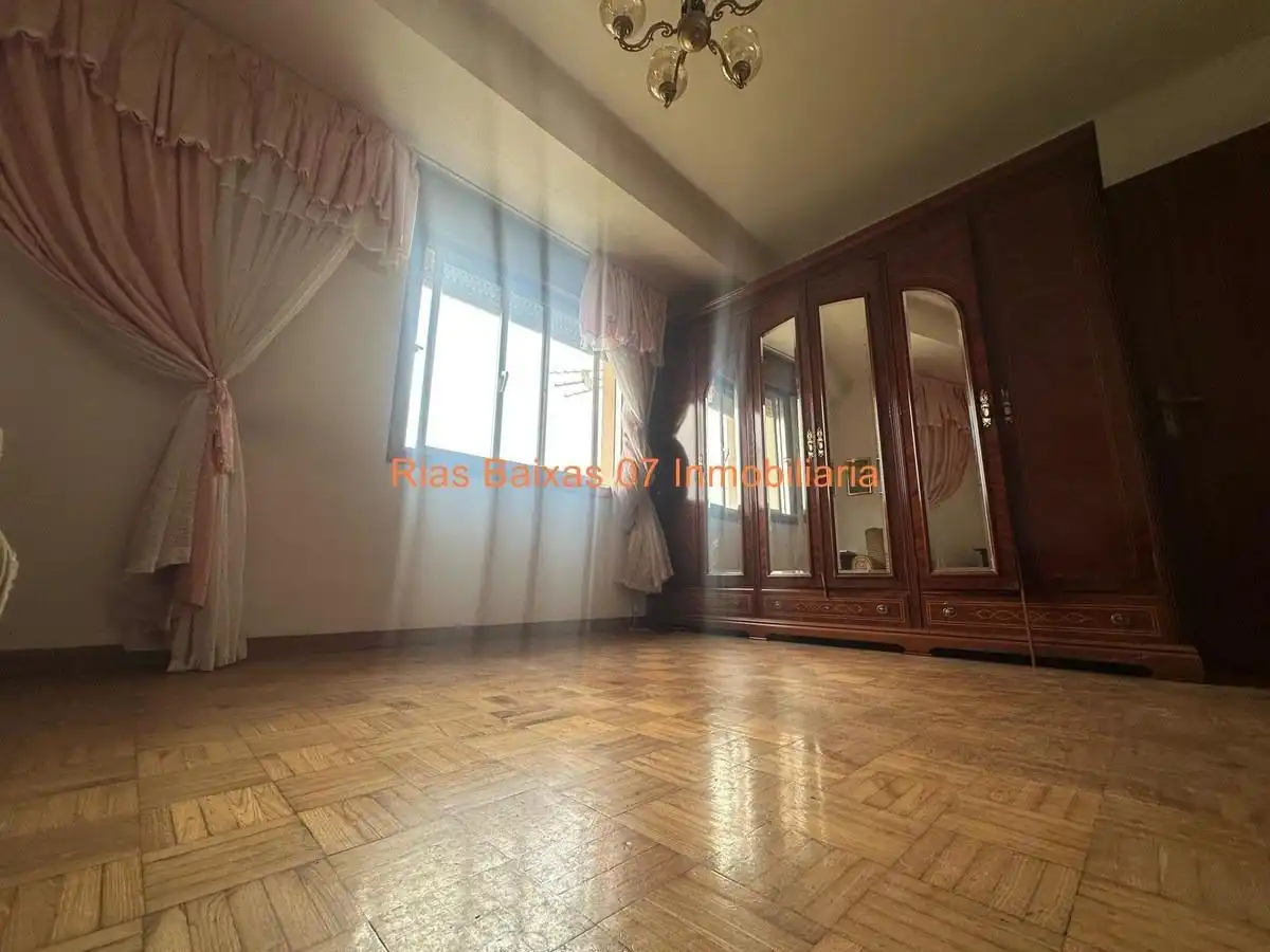 Dormitori de Casa o xalet en venda en Baiona