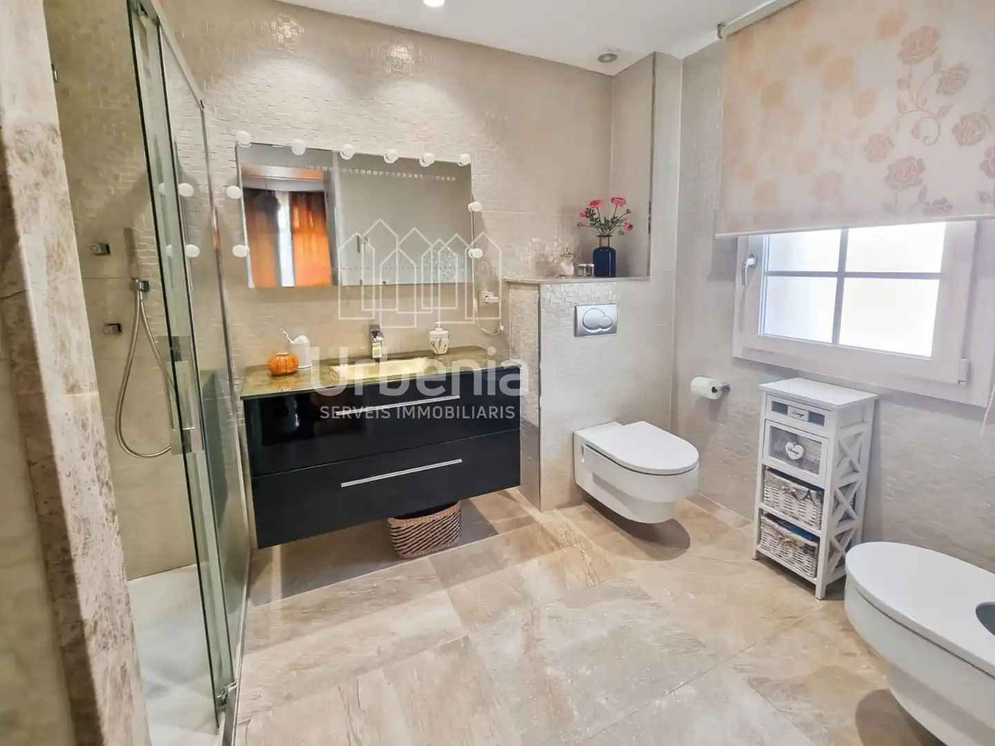 Bathroom of Houses for sale in Sant Andreu de Llavaneres  with Air Conditioner, Heating and Swimming Pool
