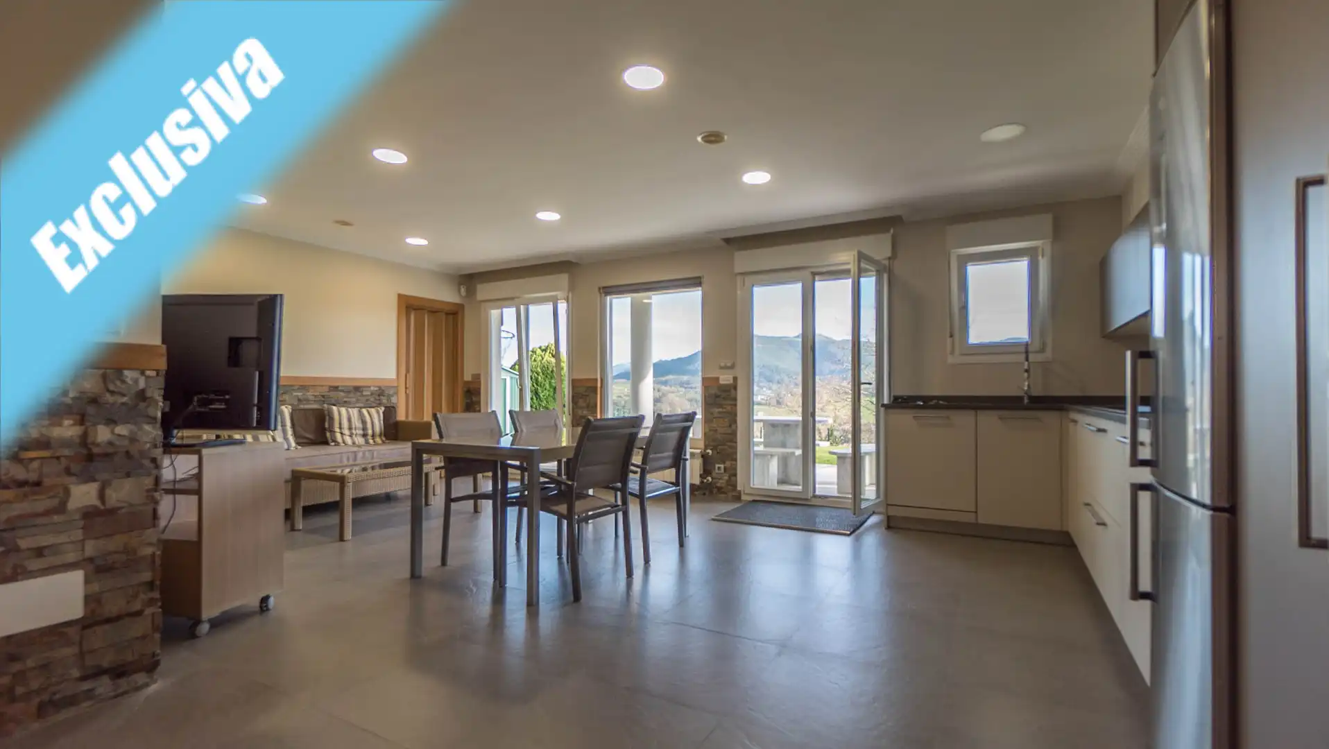 Garden of Houses for sale in Bárcena de Cicero  with Air Conditioner, Heating and Private garden