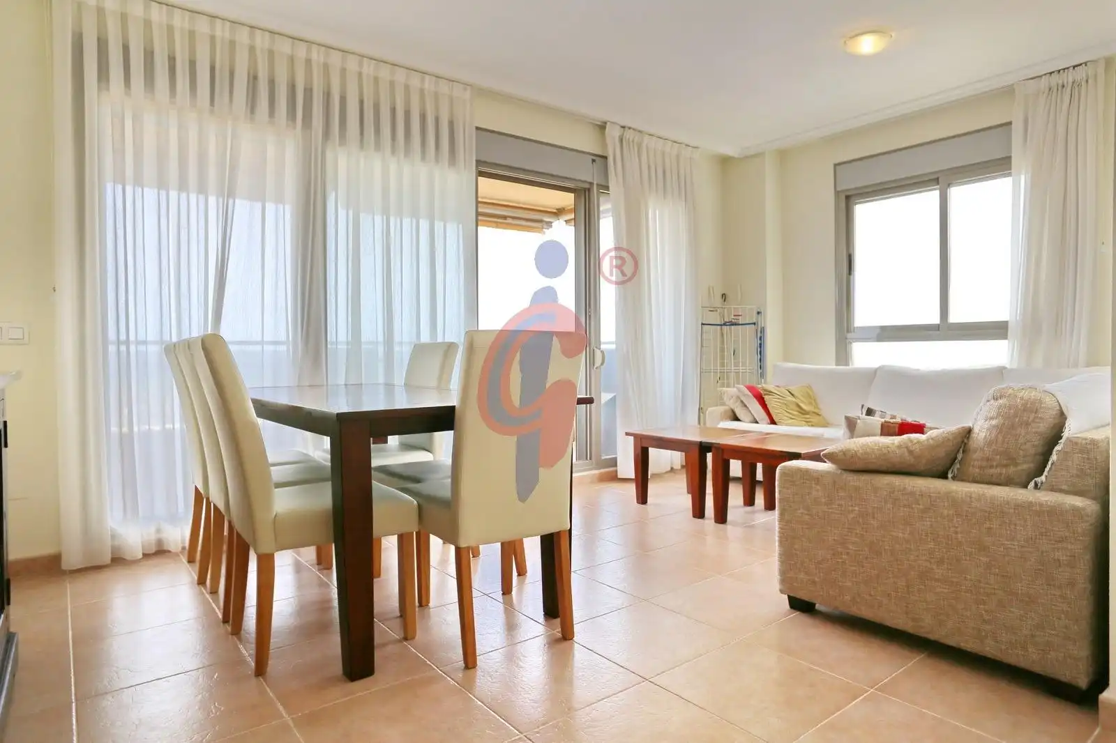 Sala de estar de Apartamento en venta en Guardamar del Segura con Aire acondicionado, Calefacción y Terraza