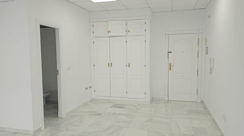 Foto 2 de Oficina de alquiler en Avenida de Méjico, 7, Plaza de Toros, Jerez de la Frontera