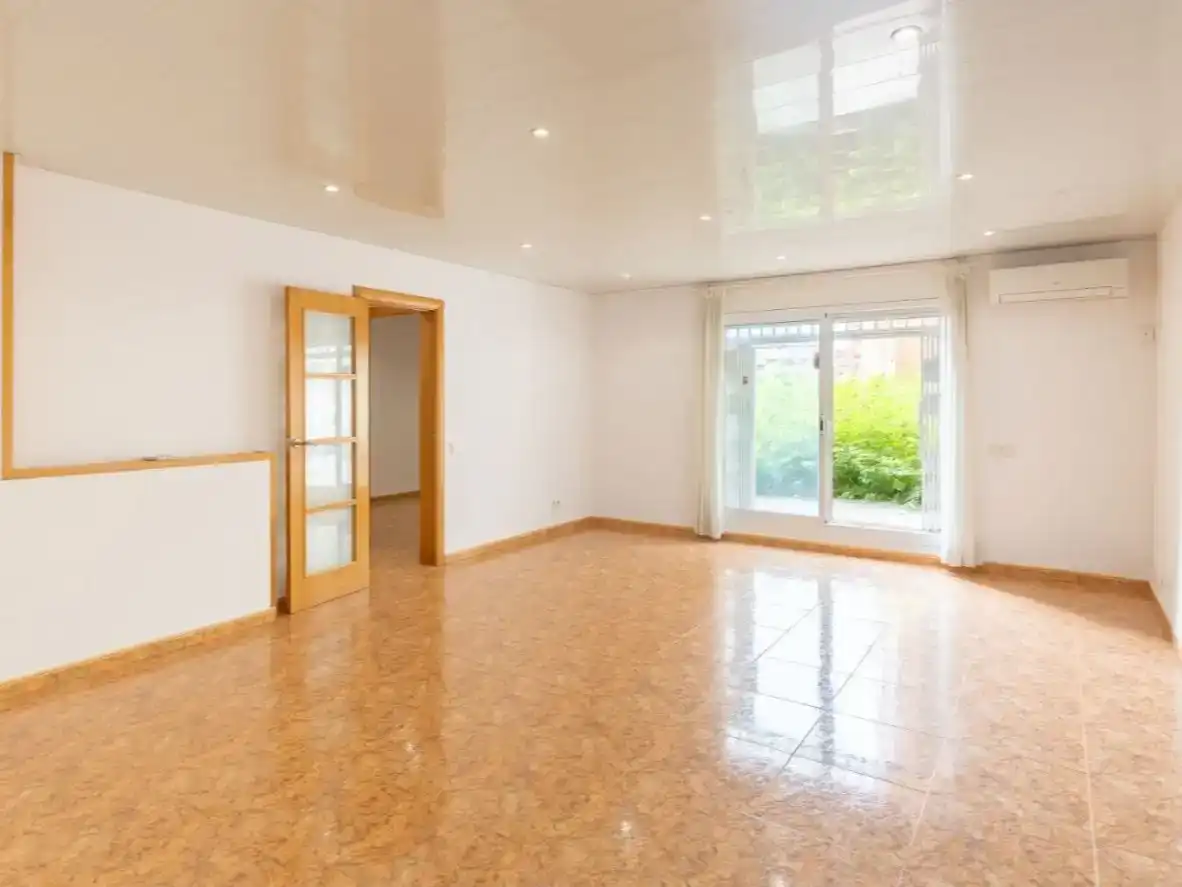 Sala d'estar de Pis en venda en Badalona