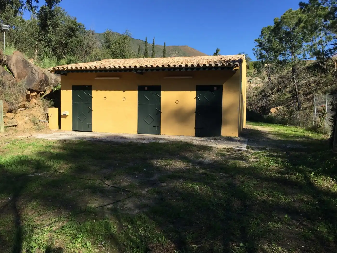 Außenansicht von Country house zum Verkauf in Ojén mit Klimaanlage, Privatgarten und Terrasse