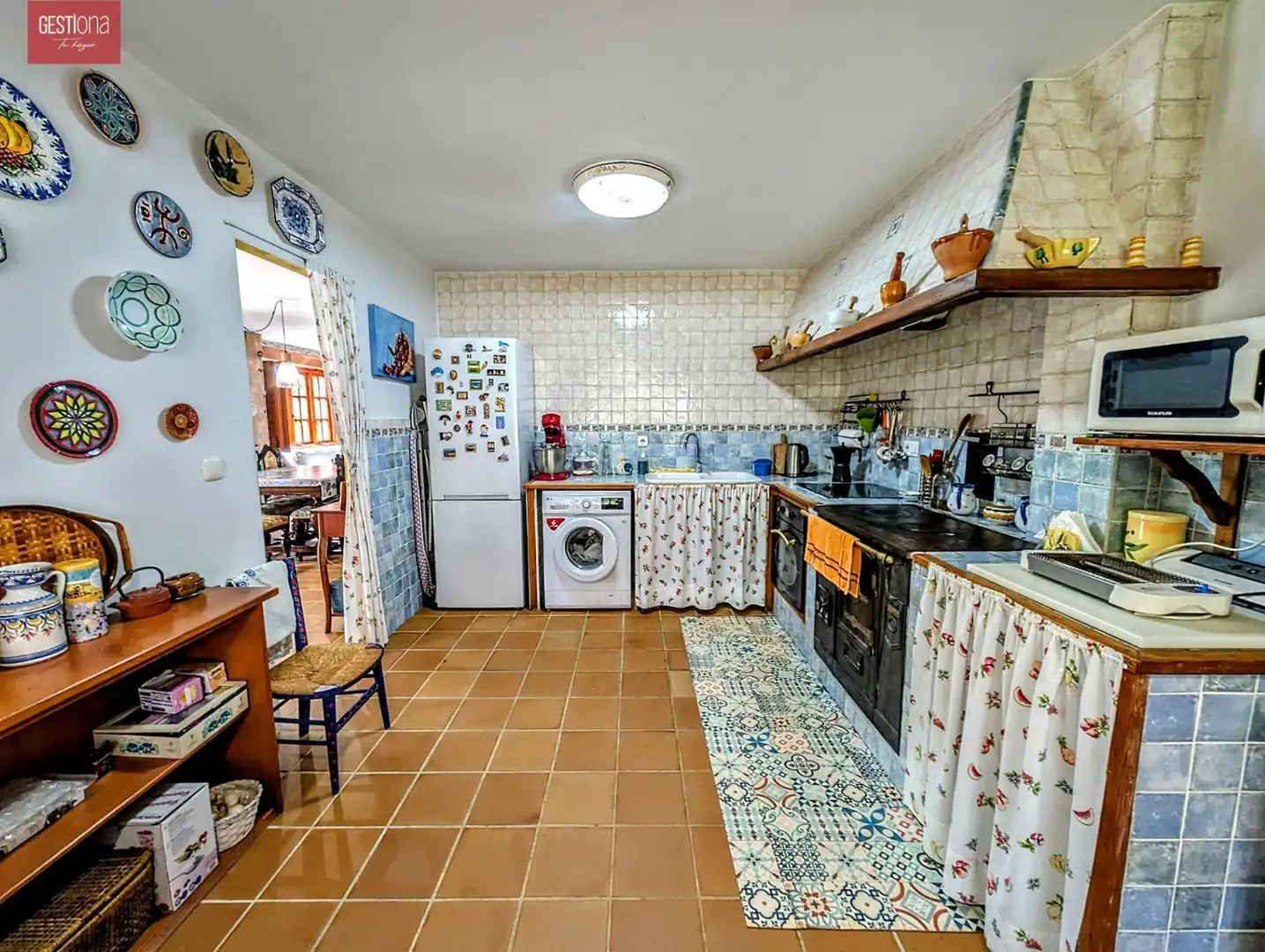 Cocina de Casa o chalet en venta en Escalante con Jardín privado y Balcón