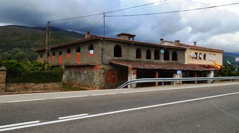 Foto 2 de Nave industrial en venta en N/a, -1, Casas del Castañar, Cáceres