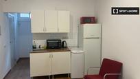 Kitchen of Flat to rent in  Barcelona Capital  with Air Conditioner, Heating and Furnished