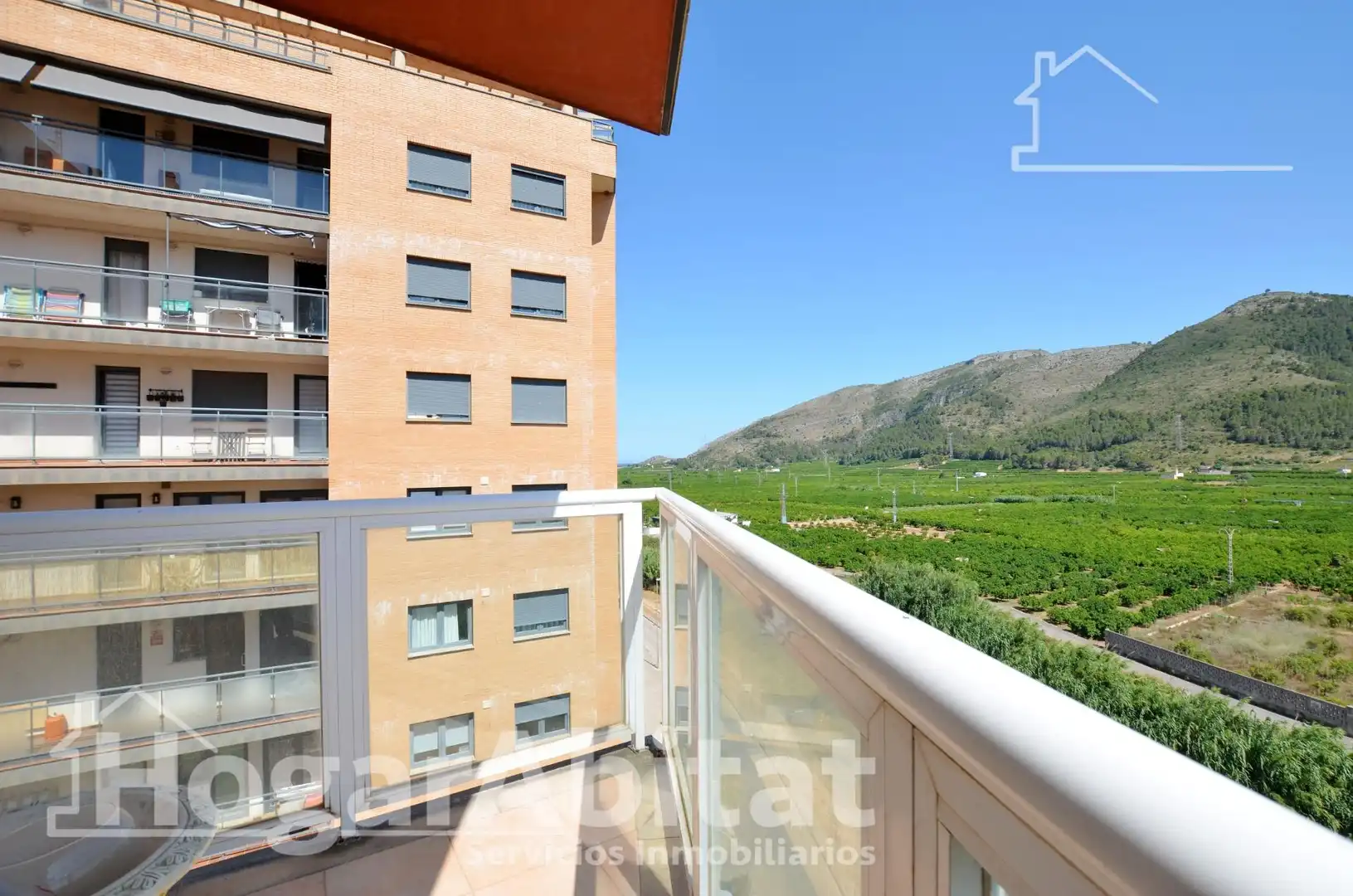 Vista exterior de Piso en venta en Tavernes de la Valldigna con Trastero