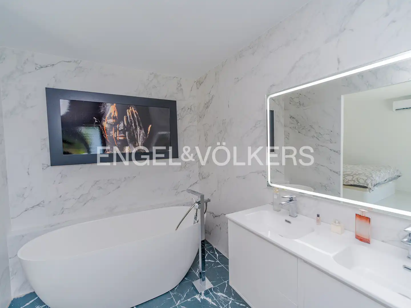 Baño de Casa o chalet en venta en El Campello con Aire acondicionado, Calefacción y Jardín privado
