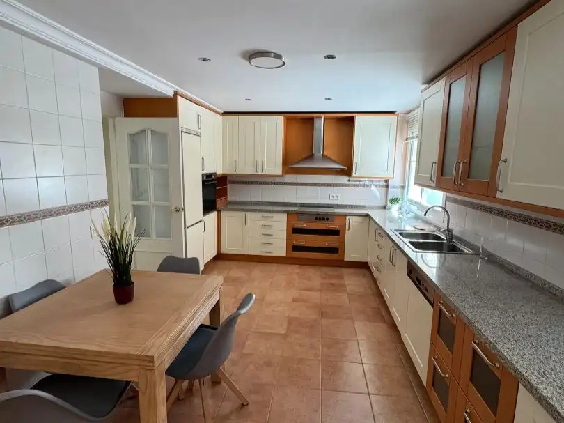 Apartments for rent in Paseo de Sancha, 16, La Malagueta - Monte Sancha