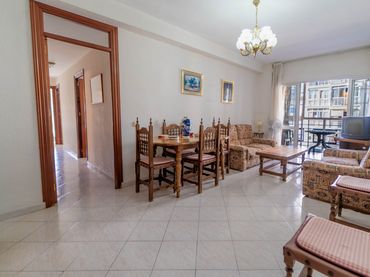 Piso con ascensor en venta en Calle Hermanos Pinzón 4