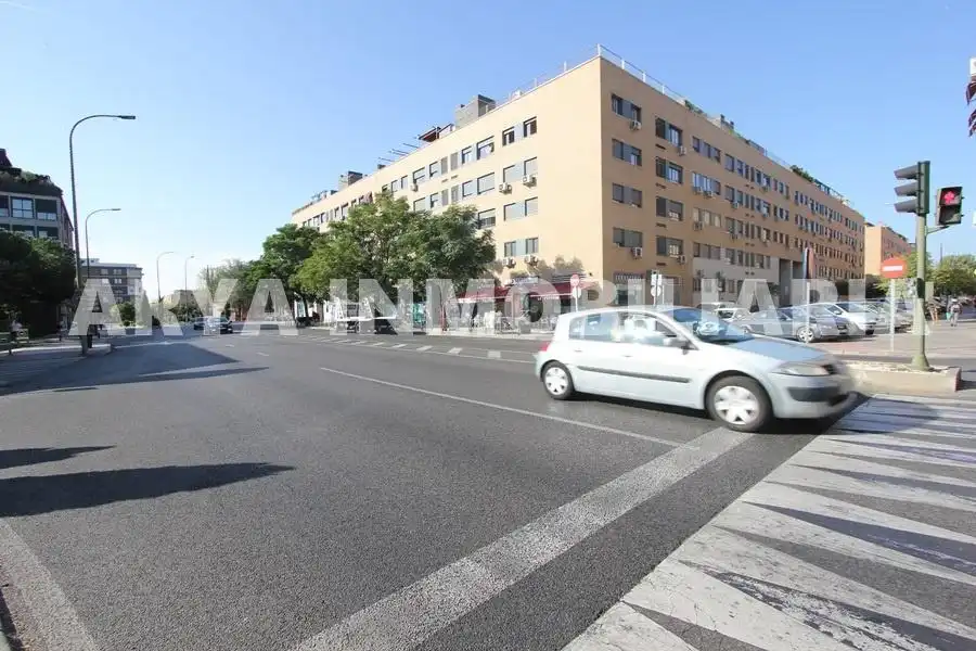 Vista exterior de Piso en venta en Torrejón de Ardoz con Calefacción, Trastero y Piscina comunitaria