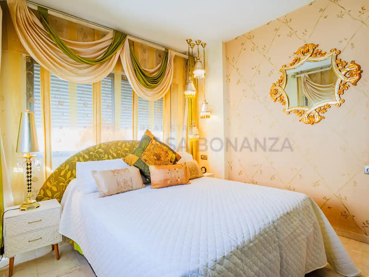 Bedroom of Flat for sale in Almuñécar  with Air Conditioner and Terrace
