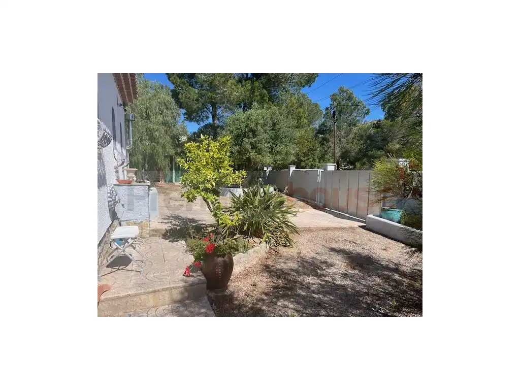 Detached house with garden for sale in Calle del Gerani, imagen 4
