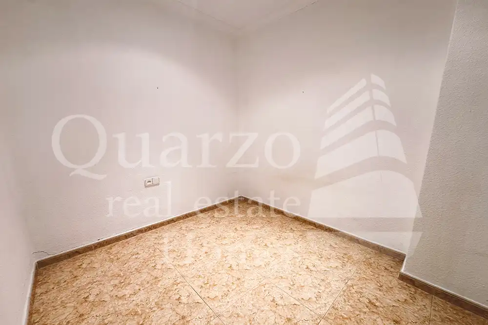 Piso en venta en Valencia con Calefacción y Balcón