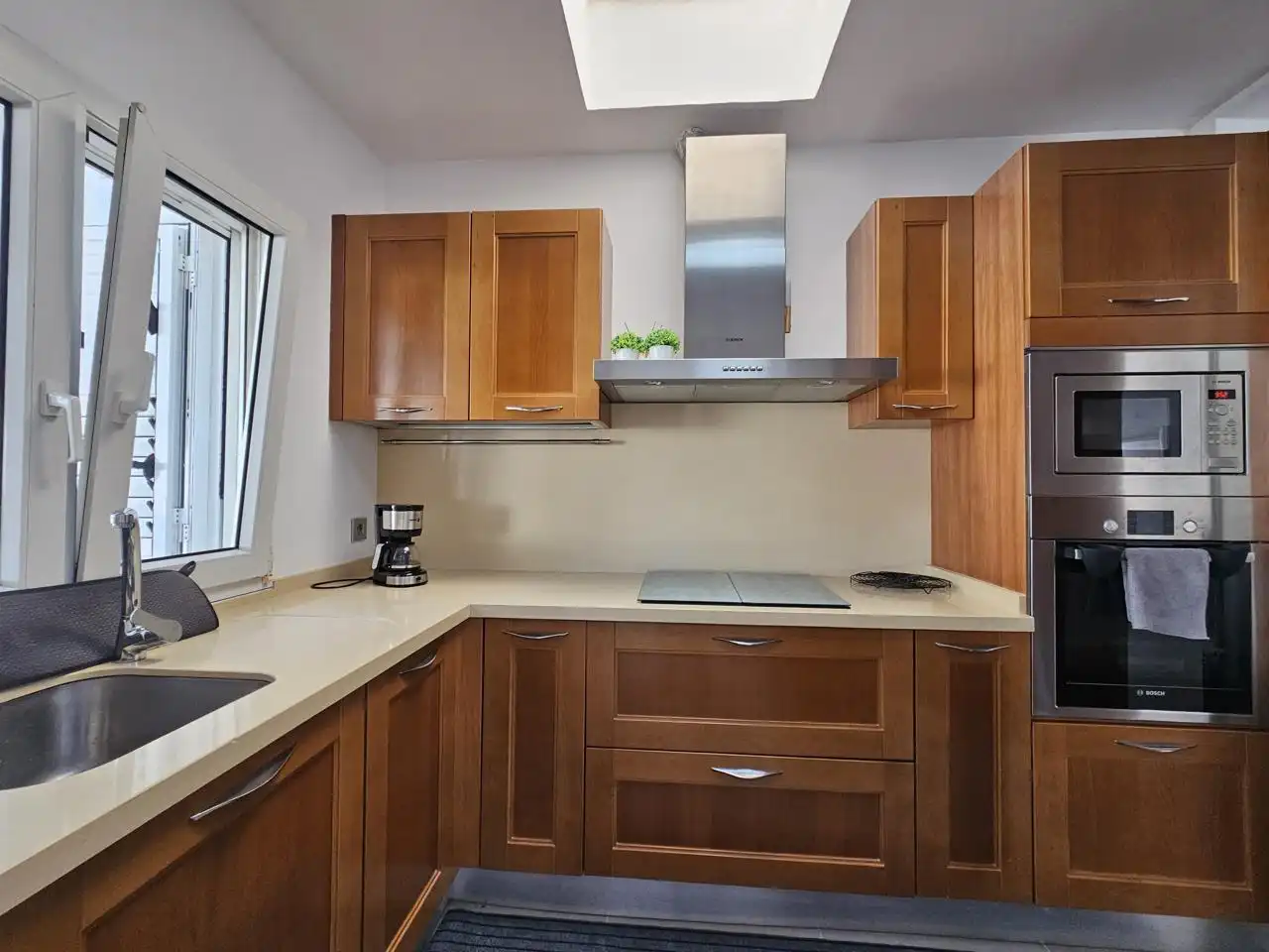 Cocina de Casa o chalet de alquiler en San Bartolomé de Tirajana con Aire acondicionado, Jardín privado y Terraza