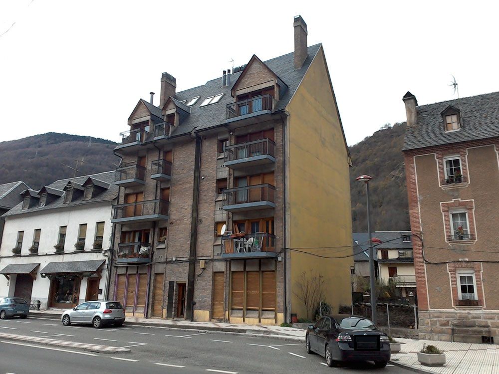 Vista exterior de Pis en venda en Bossòst