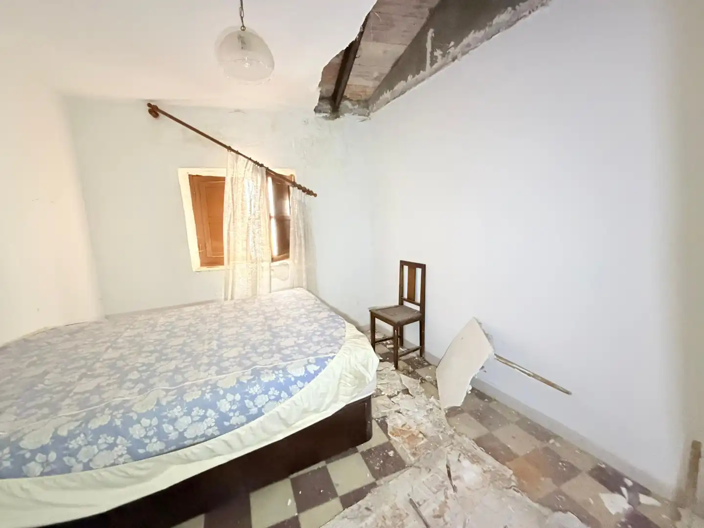 Habitación de Casa o chalet en venta en Castilleja de la Cuesta con Trastero