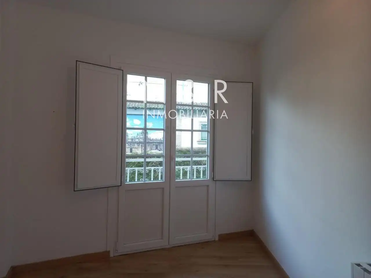Habitación de Piso de alquiler en Santiago de Compostela  con Calefacción y Se aceptan mascotas