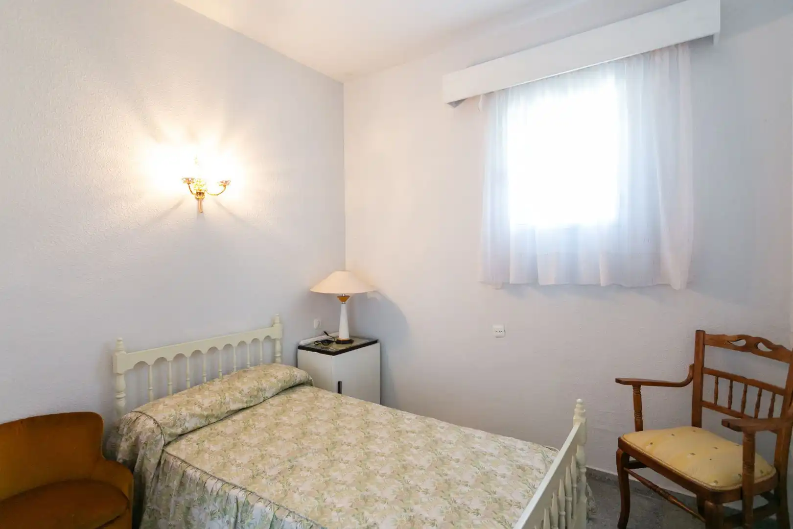 Dormitori de Casa o xalet en venda en Valdemaqueda amb Jardí privat i Traster