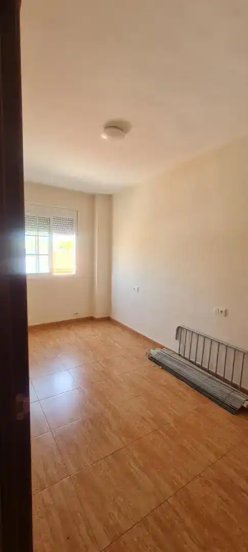 Schlafzimmer von Wohnung zum Verkauf in Bailén mit Klimaanlage und Balkon