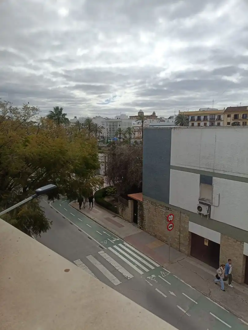 Vista exterior de Oficina en venta en Chiclana de la Frontera