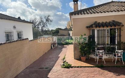 Vista exterior de Casa o xalet en venda en Chiclana de la Frontera