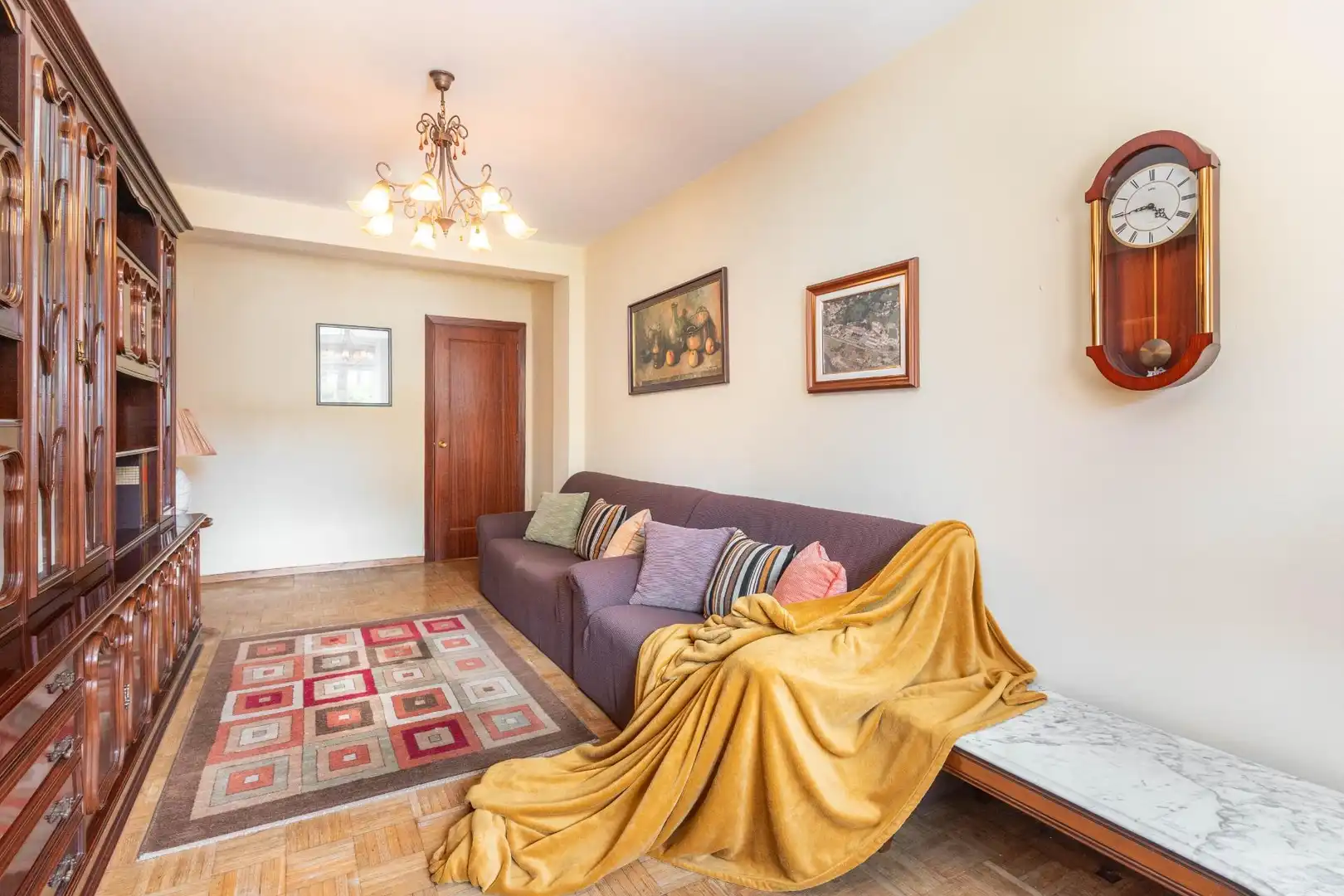 Sala d'estar de Pis en venda en Gijón  amb Calefacció, Jardí privat i Terrassa