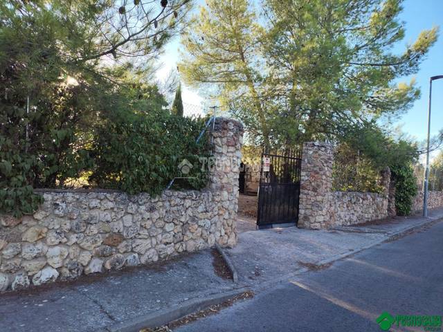 Casa-chalet en Venta en C. Quejigo en Barajas de Melo