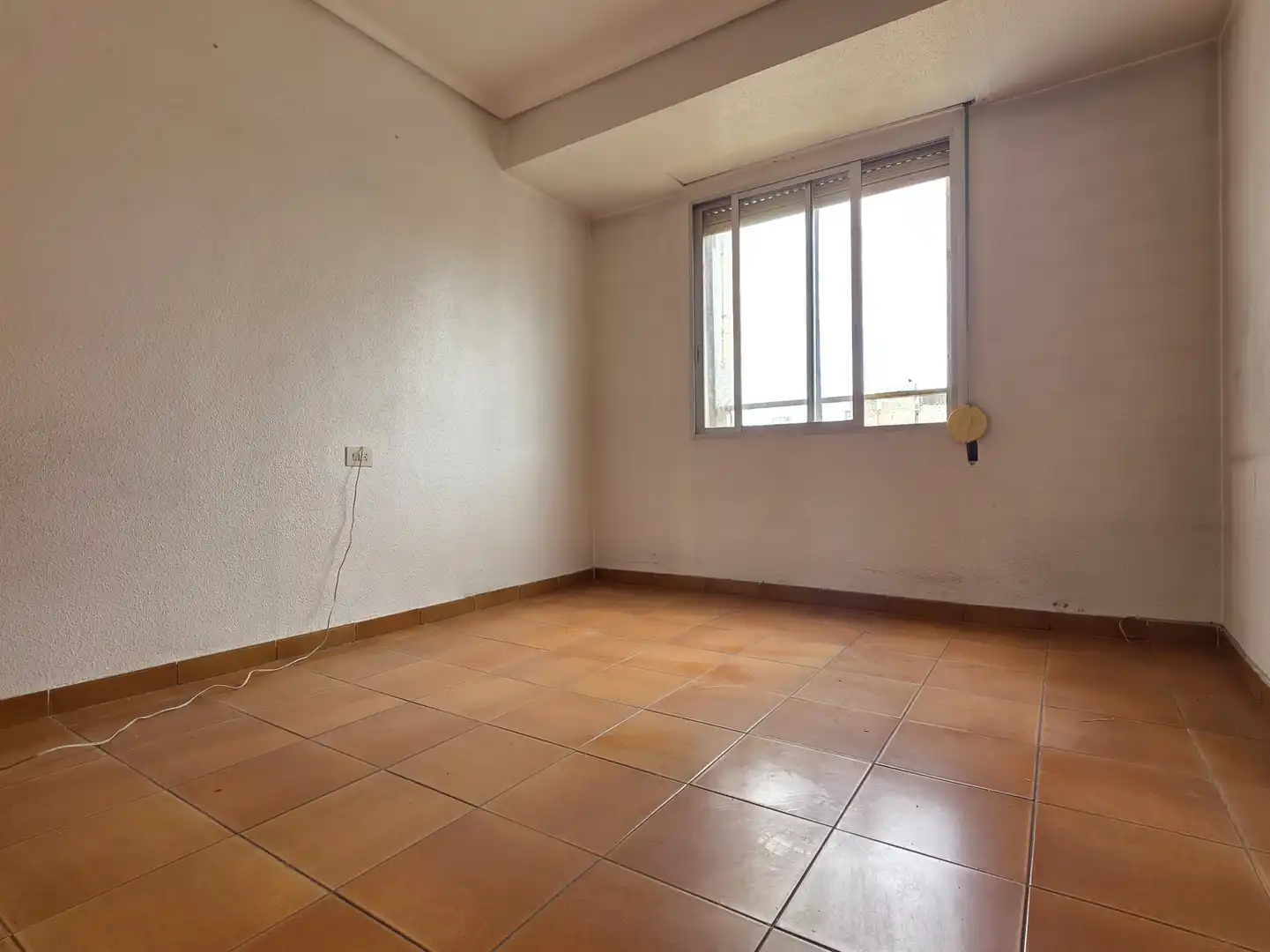 Habitación de Piso en venta en Castellón de la Plana / Castelló de la Plana con Balcón