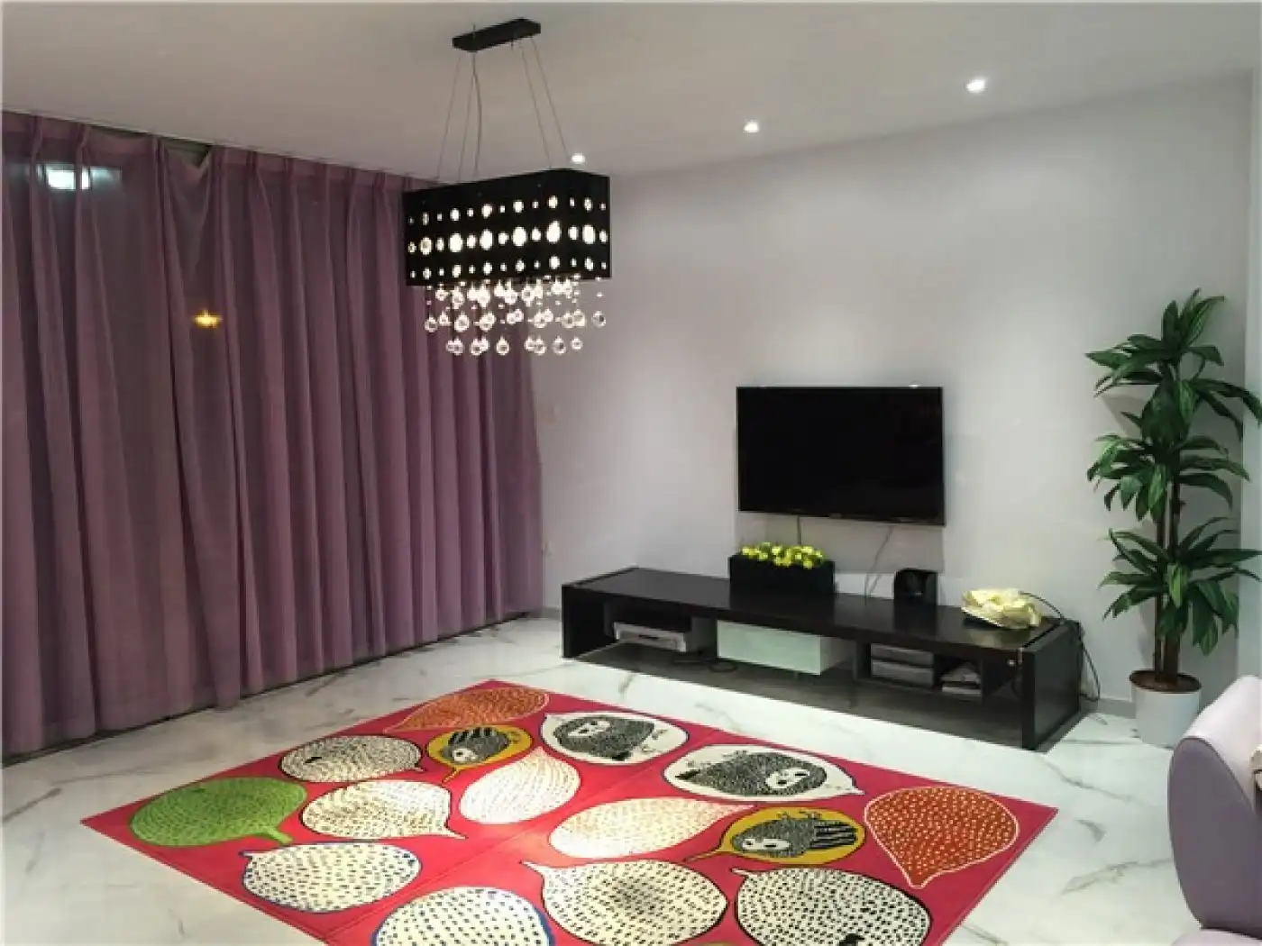 Sala d'estar de Casa o xalet en venda en Elche / Elx amb Aire condicionat, Calefacció i Jardí privat