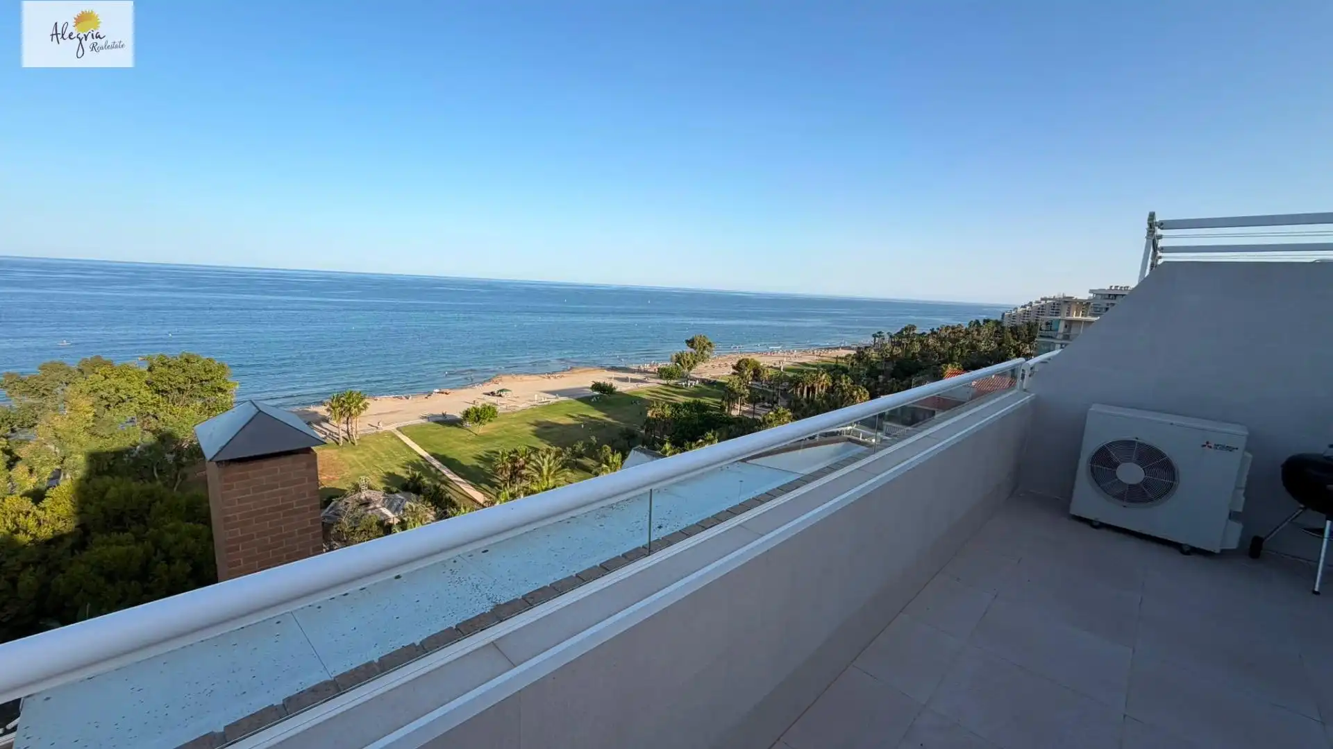 Apartment mit Terrasse zum Verkauf in Calle AMPLARIES 23, imagen 4