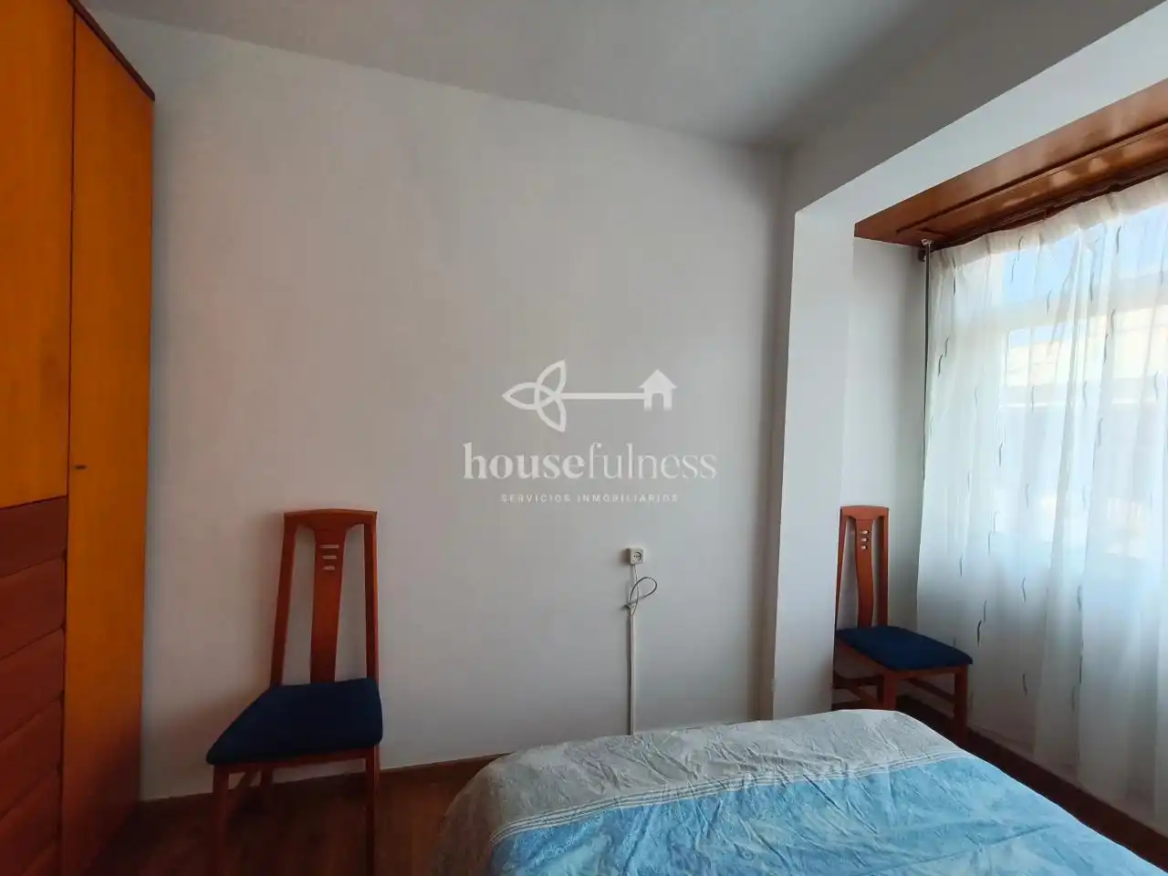 Habitación de Piso en venta en Ferrol con Calefacción y Amueblado