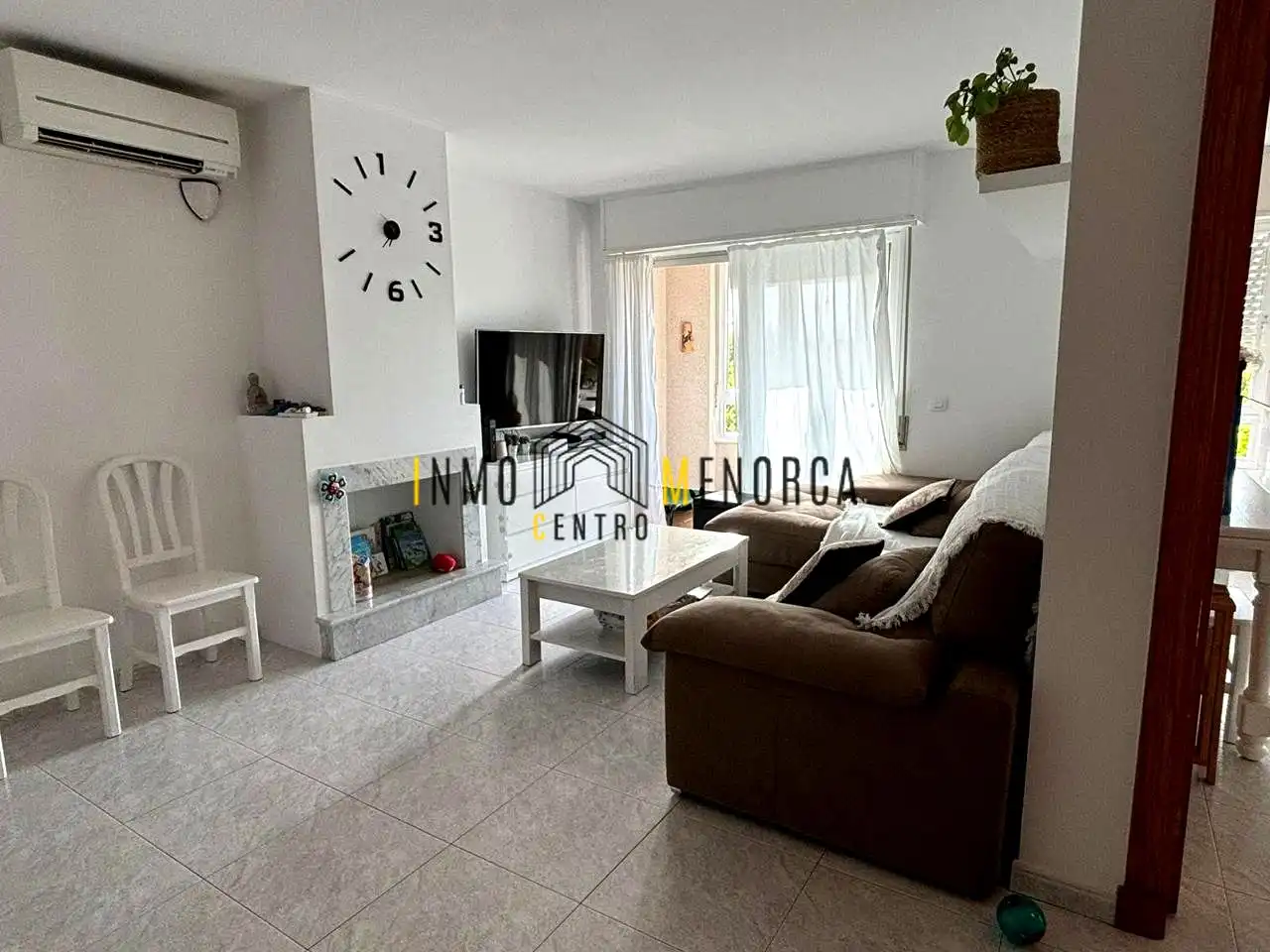 Sala d'estar de Dúplex en venda en Ciutadella de Menorca amb Aire condicionat i Terrassa