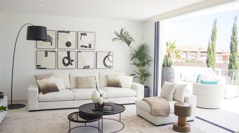 Foto 4 de Apartament en venda a Avenida Avenida 8 de Marzo, El Higuerón, Fuengirola