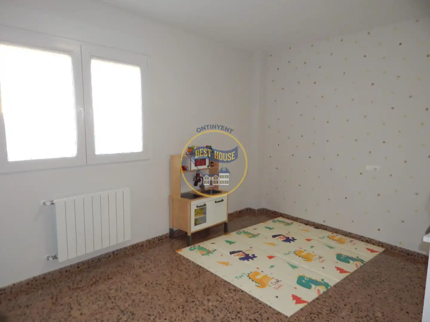 Wohnung zum Verkauf in Bocairent mit Klimaanlage, Heizung und Abstellraum