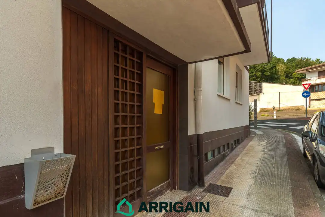 Außenansicht von Wohnung zum Verkauf in Hernani mit Heizung, Terrasse und Alarm