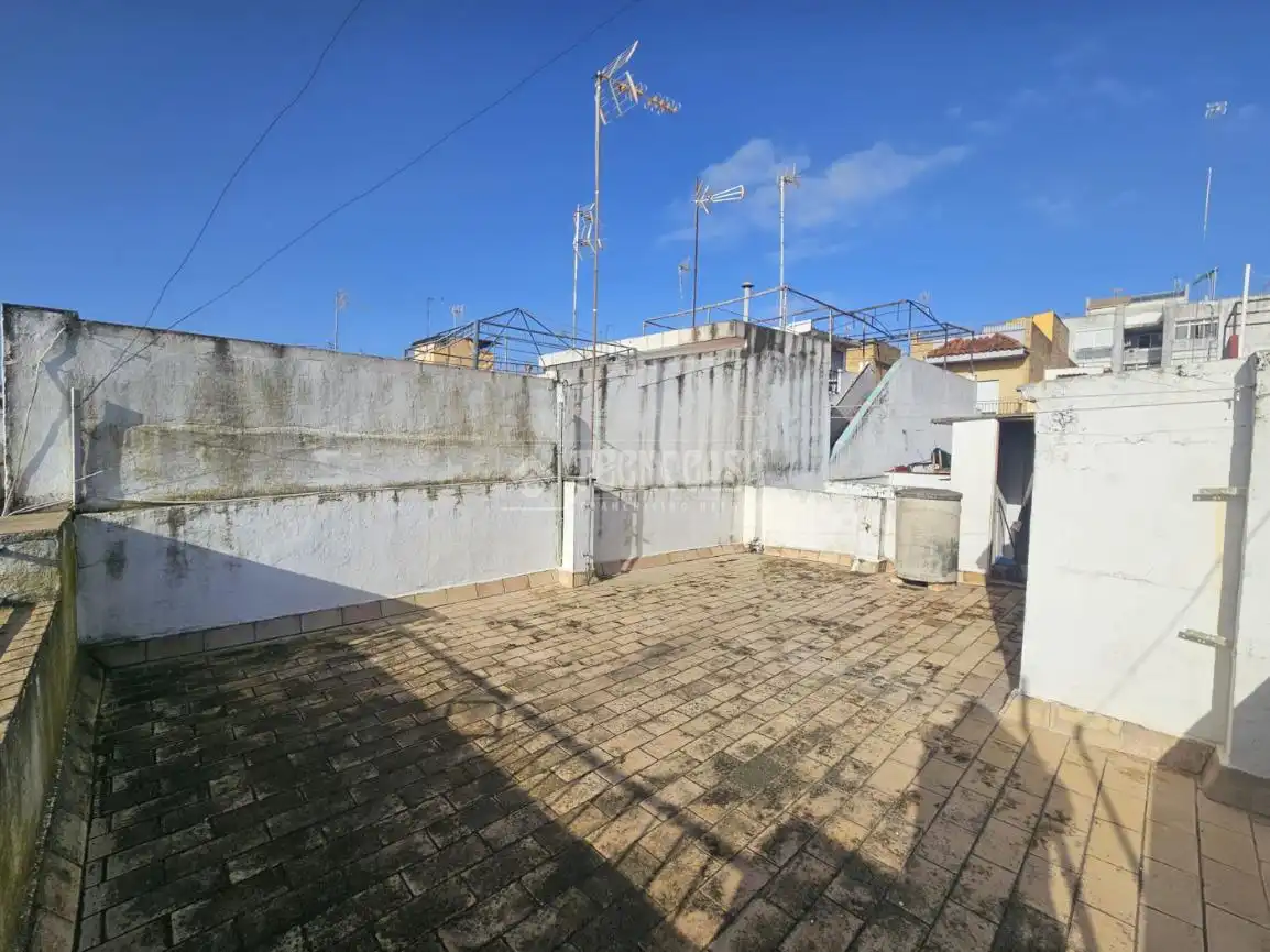 Terrassa de Casa adosada en venda en San Juan de Aznalfarache