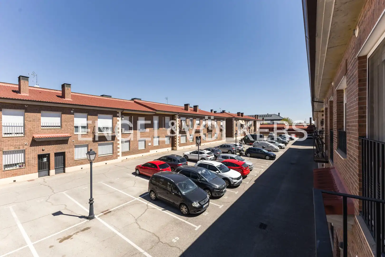 Parking of Flat for sale in Meco  with Air Conditioner, Heating and Parquet flooring