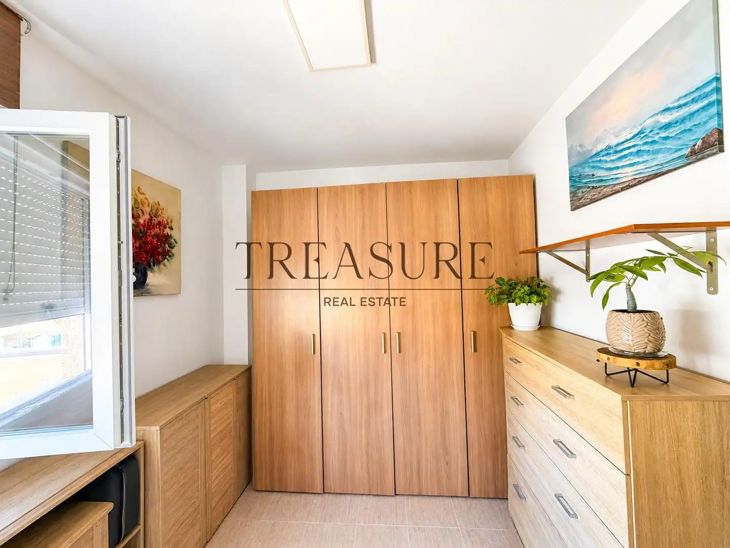 Bedroom of Flat for sale in Cartagena  with Air Conditioner, Balcony and Community pool