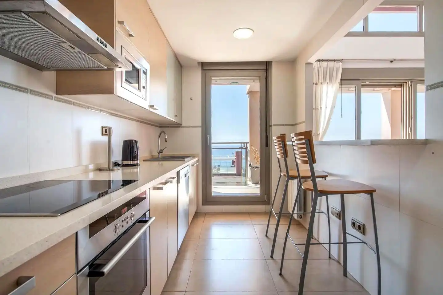 Küche von Maisonette zur Miete in Oropesa del Mar / Orpesa mit Klimaanlage, Terrasse und Möbliert