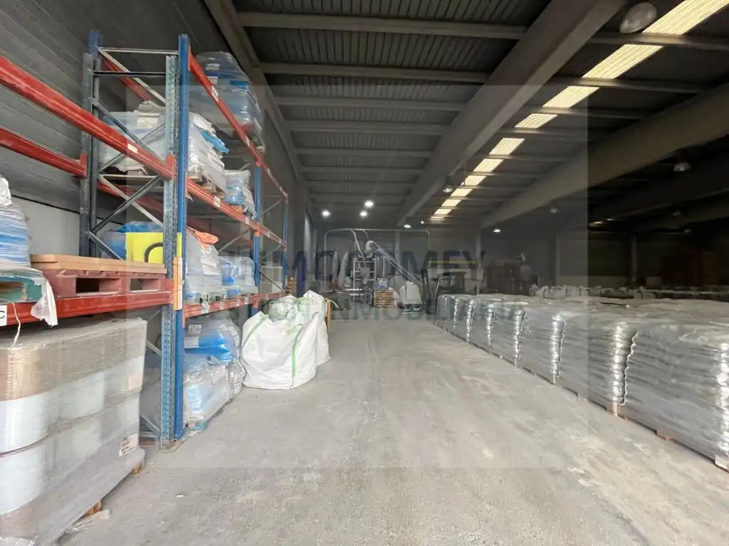 Nave industrielle à louer à Calle Roures Dels, imagen 3