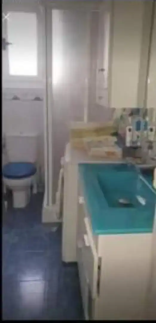 Baño de Piso para compartir en Batallas