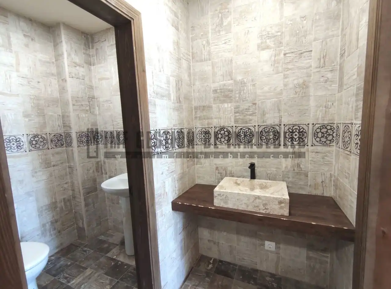 Badezimmer von Geschaftsraum zum Verkauf in Vélez-Málaga mit Klimaanlage