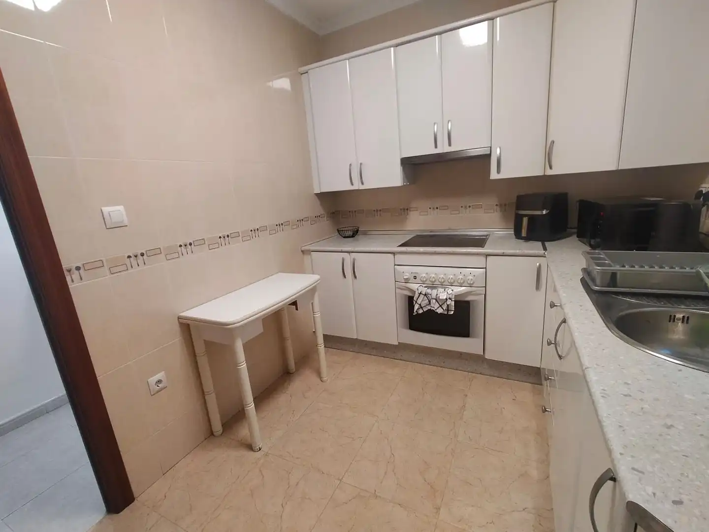 Cocina de Piso en venta en La Línea de la Concepción con Terraza