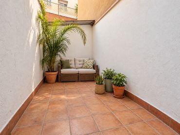 Local comercial en venda a Sants - Montjuïc