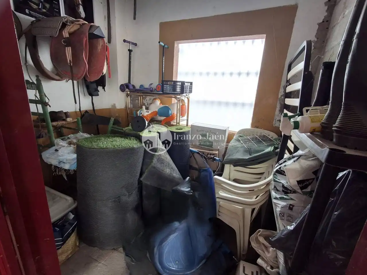 Houses for sale in Jaén  with Air Conditioner, Heating and Private garden