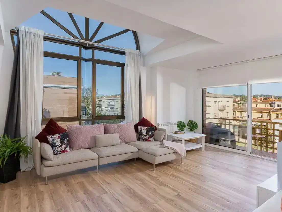 Sala d'estar de Dúplex en venda en Palamós amb Aire condicionat i Balcó